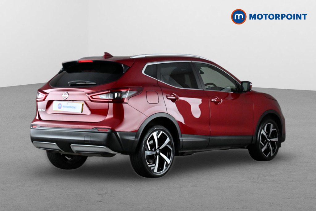 Nissan Qashqai N-Motion Manual Petrol SUV - Stock Number (1650762) - Drivers side rear corner