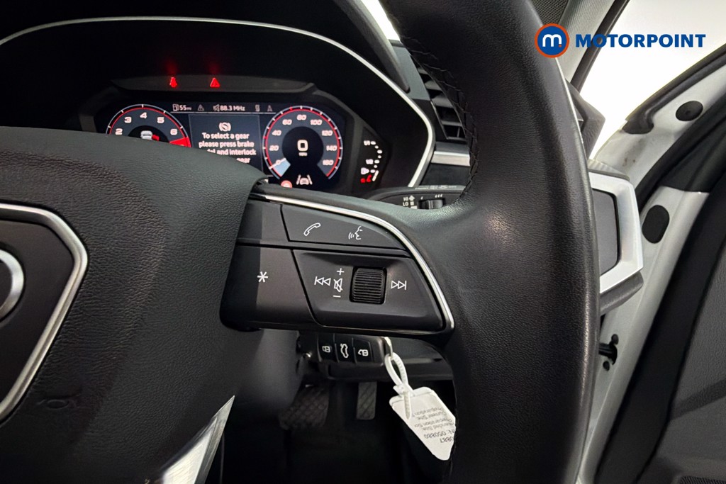 Audi Q3 Technik Automatic Petrol SUV - Stock Number (1650887) - 4th supplementary image