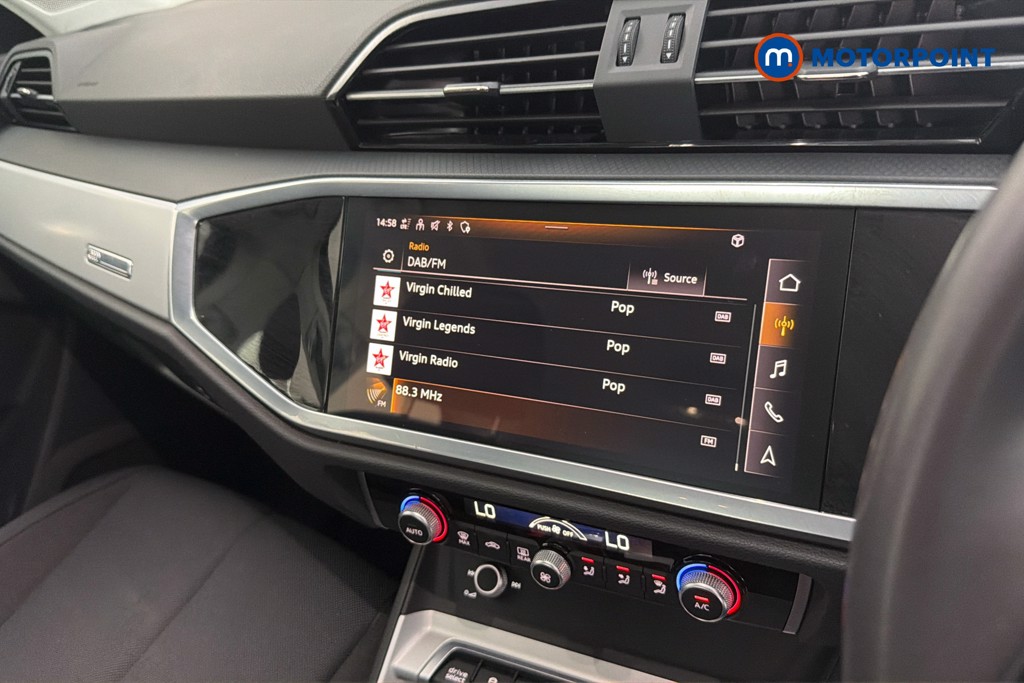 Audi Q3 Technik Automatic Petrol SUV - Stock Number (1650887) - 9th supplementary image