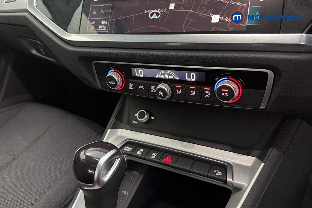 Audi Q3 Technik Automatic Petrol SUV - Stock Number (1650887) - 12th supplementary image
