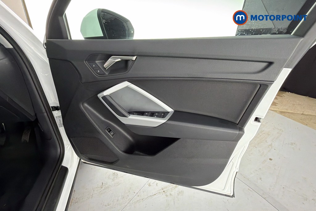 Audi Q3 Technik Automatic Petrol SUV - Stock Number (1650887) - 19th supplementary image