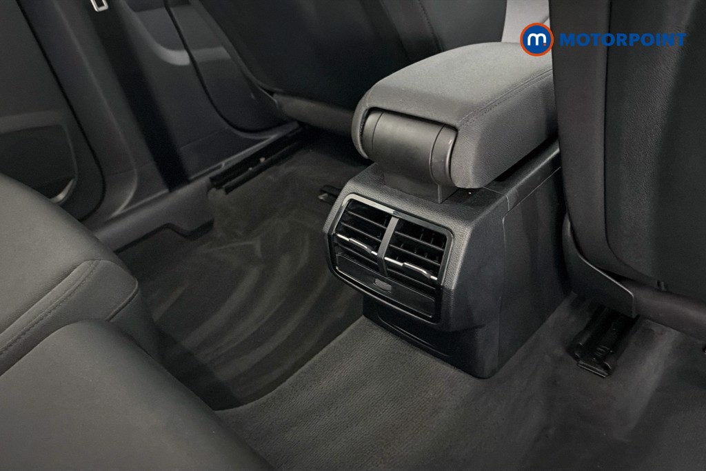 Audi Q3 Technik Automatic Petrol SUV - Stock Number (1650887) - 30th supplementary image