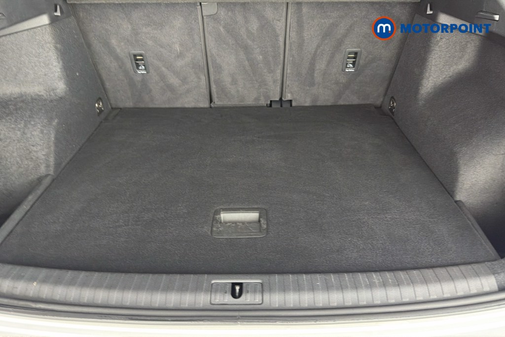 Audi Q3 Technik Automatic Petrol SUV - Stock Number (1650887) - 33rd supplementary image