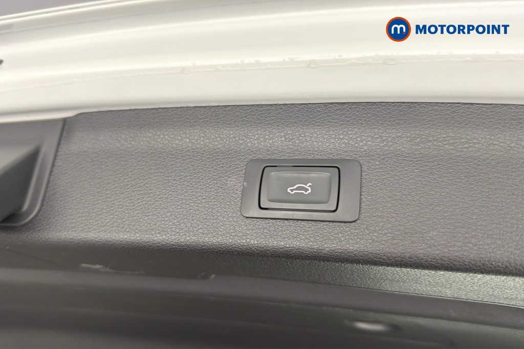 Audi Q3 Technik Automatic Petrol SUV - Stock Number (1650887) - 35th supplementary image