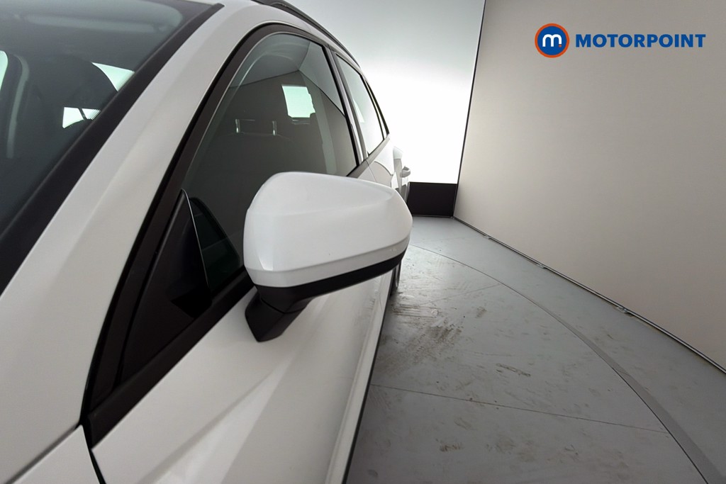 Audi Q3 Technik Automatic Petrol SUV - Stock Number (1650887) - 43rd supplementary image