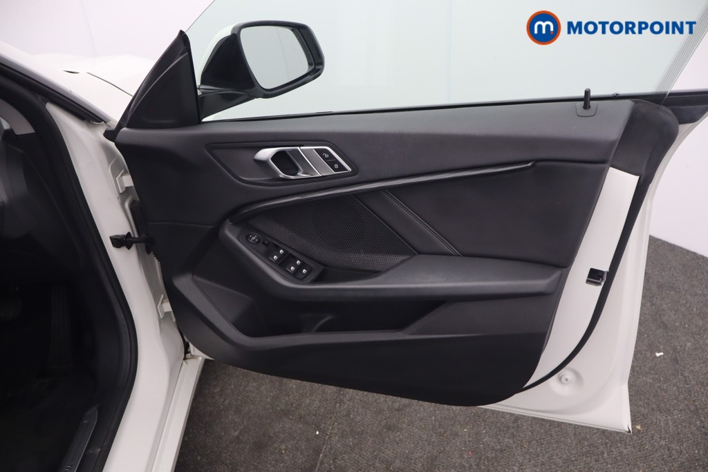 BMW 2 Series Sport Automatic Petrol Saloon - Stock Number (1650891) - 9th supplementary image