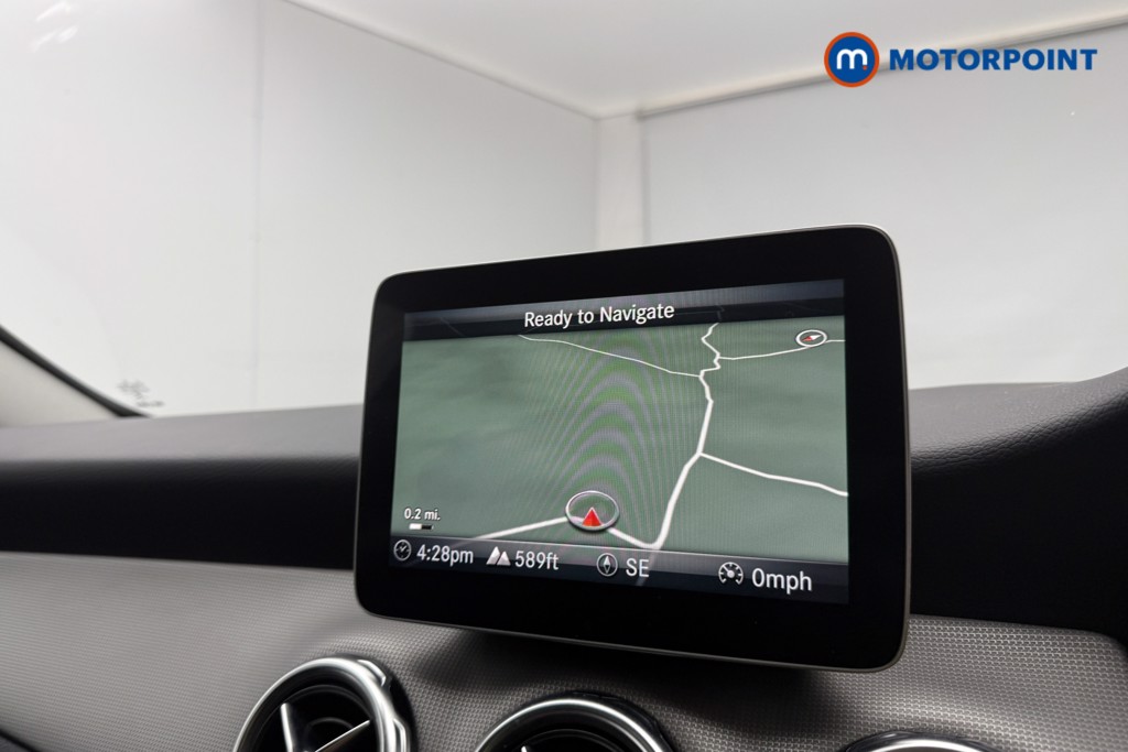 Mercedes-Benz GLA Urban Edition Manual Petrol SUV - Stock Number (1651004) - 11th supplementary image
