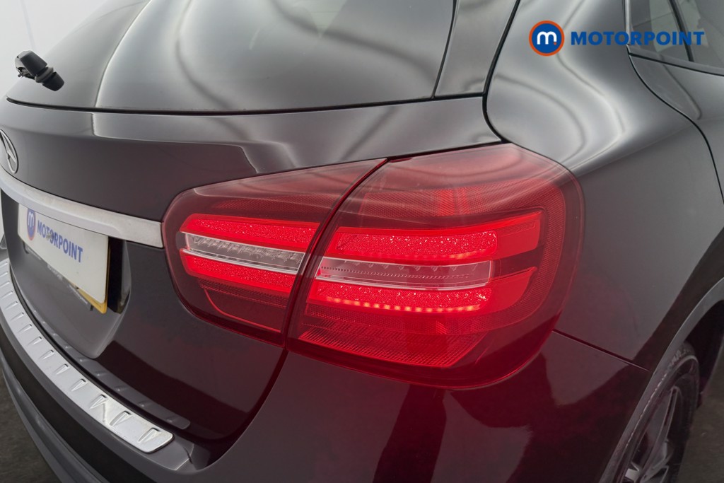 Mercedes-Benz GLA Urban Edition Manual Petrol SUV - Stock Number (1651004) - 19th supplementary image