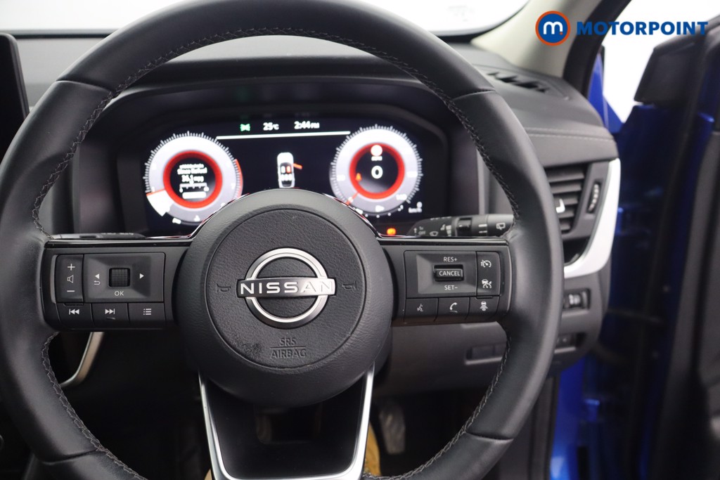 Nissan Qashqai N-Connecta Manual Petrol SUV - Stock Number (1651262) - 5th supplementary image
