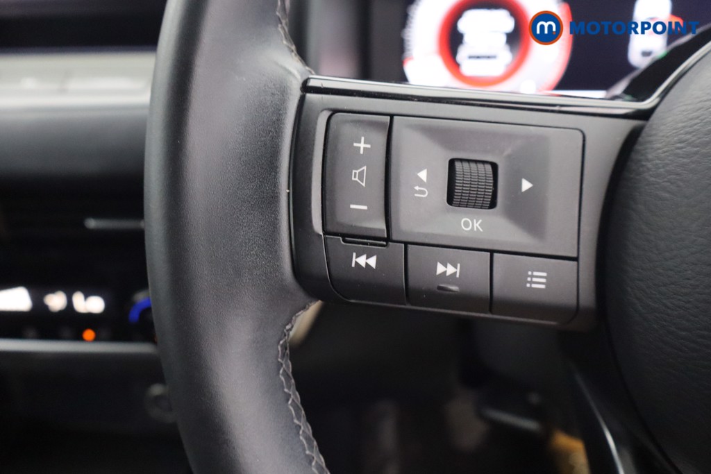 Nissan Qashqai N-Connecta Manual Petrol SUV - Stock Number (1651262) - 6th supplementary image