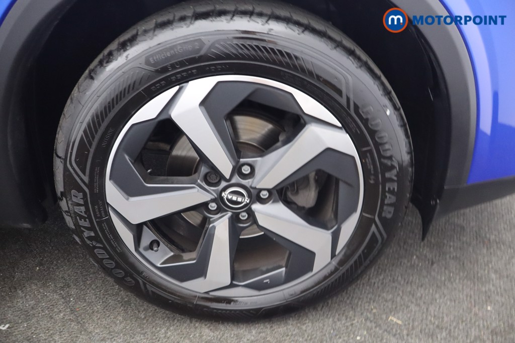Nissan Qashqai N-Connecta Manual Petrol SUV - Stock Number (1651262) - 16th supplementary image
