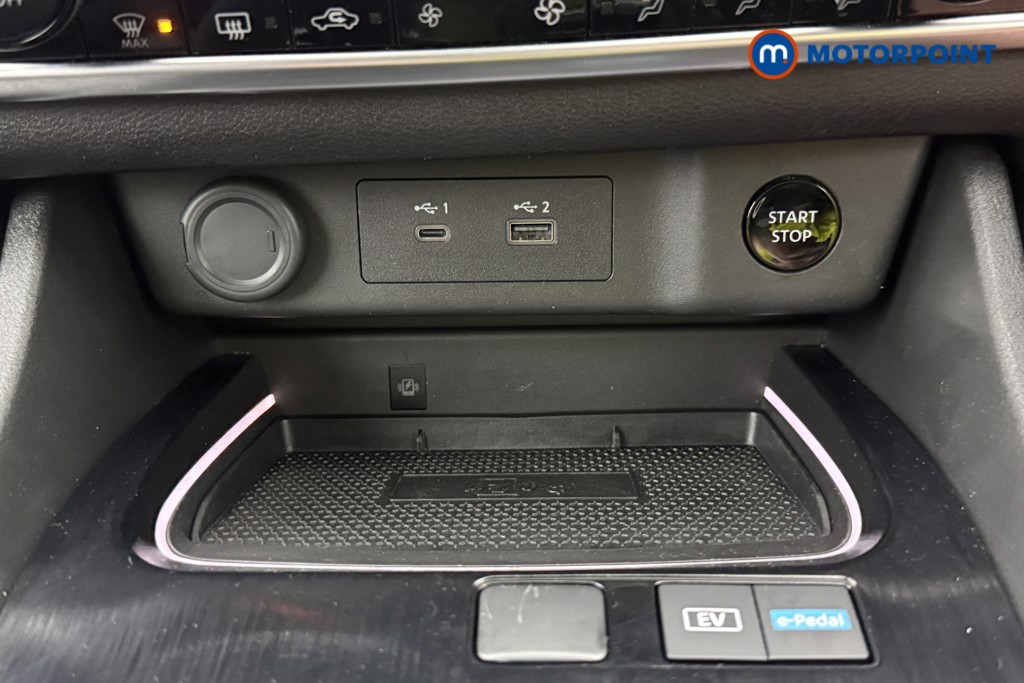 Nissan X-Trail N-Connecta Automatic Petrol-Electric Hybrid SUV - Stock Number (1651409) - 14th supplementary image