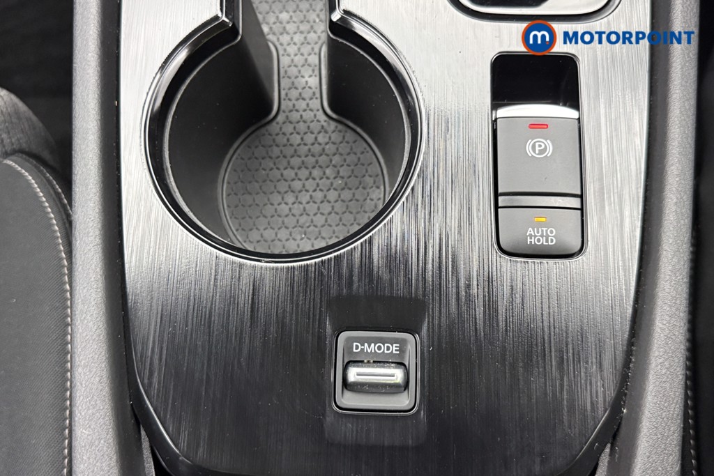 Nissan X-Trail N-Connecta Automatic Petrol-Electric Hybrid SUV - Stock Number (1651409) - 15th supplementary image