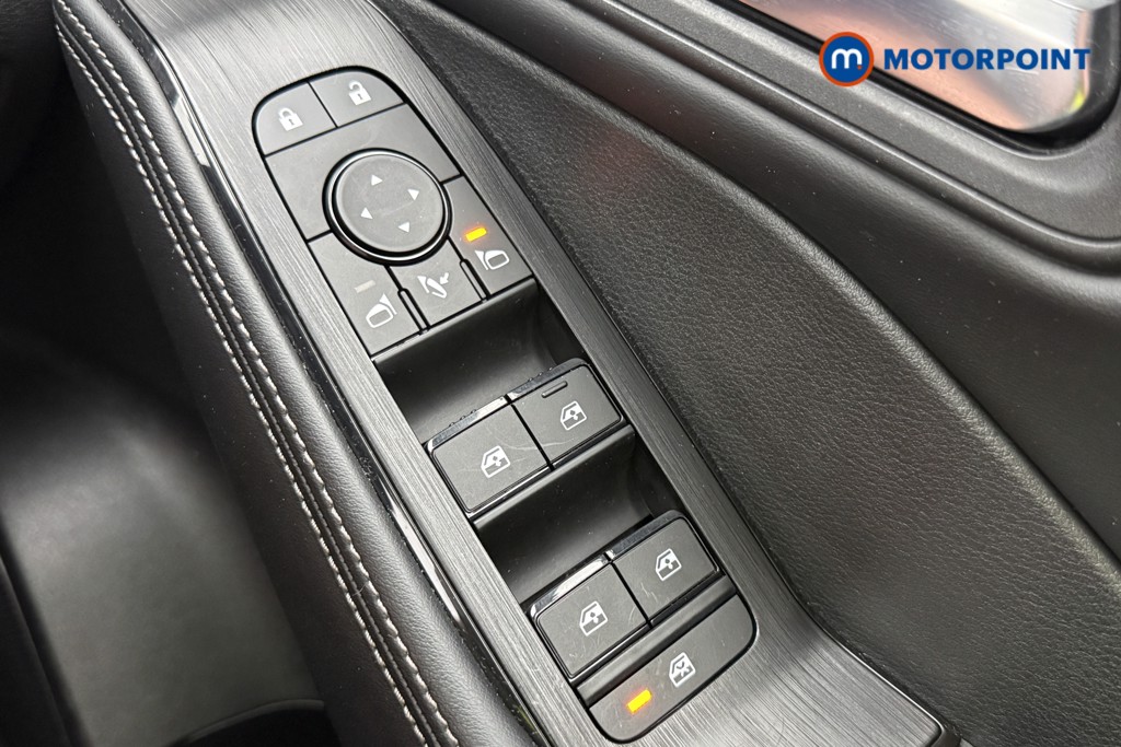 Nissan X-Trail N-Connecta Automatic Petrol-Electric Hybrid SUV - Stock Number (1651409) - 16th supplementary image
