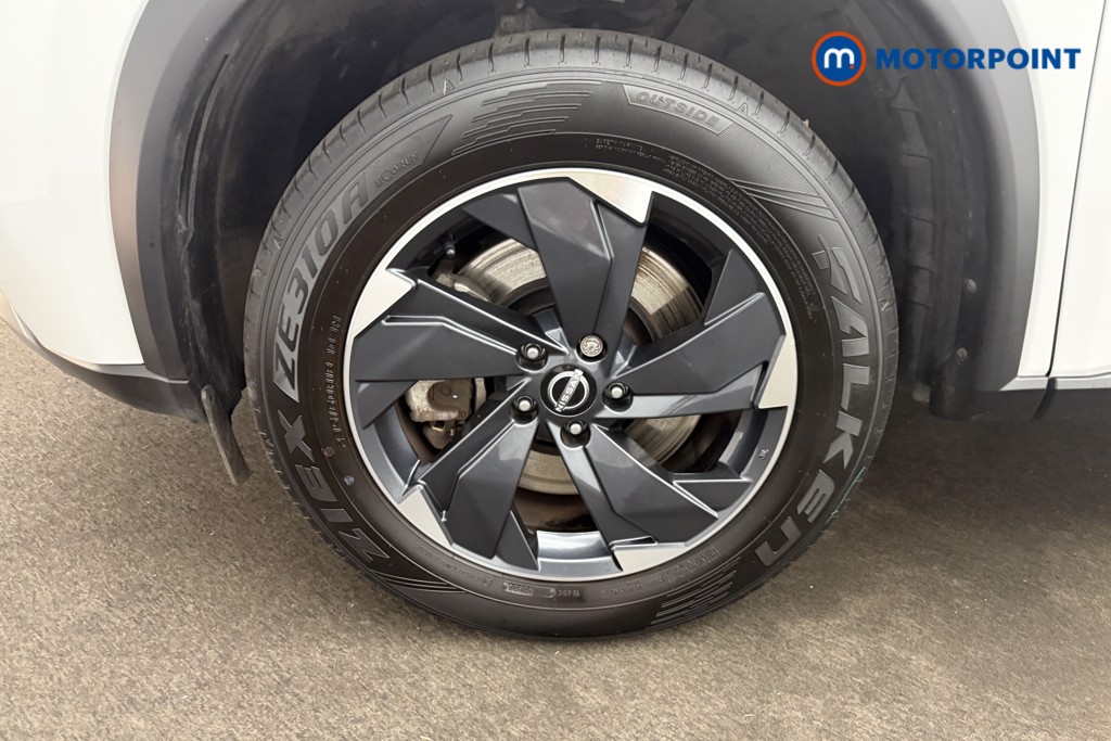 Nissan X-Trail N-Connecta Automatic Petrol-Electric Hybrid SUV - Stock Number (1651409) - 25th supplementary image