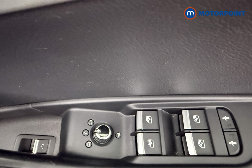 Audi A4 Sport Automatic Petrol Saloon - Stock Number (1651622) - 19th supplementary image