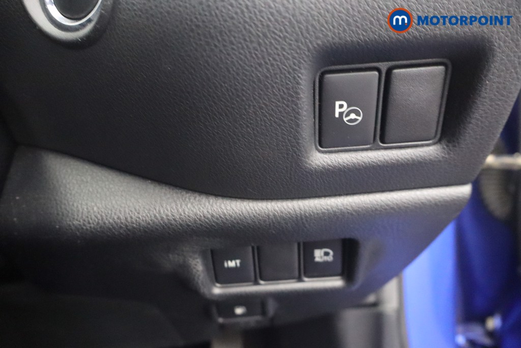 Toyota C-Hr Dynamic Manual Petrol SUV - Stock Number (1651775) - 13th supplementary image