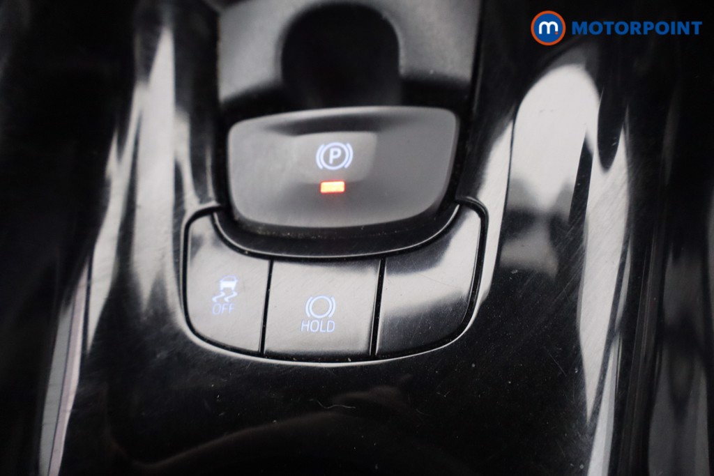 Toyota C-Hr Dynamic Manual Petrol SUV - Stock Number (1651775) - 17th supplementary image