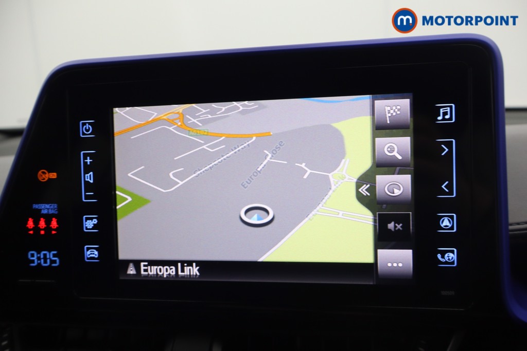 Toyota C-Hr Dynamic Manual Petrol SUV - Stock Number (1651775) - 19th supplementary image