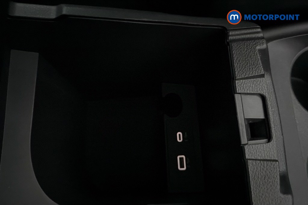 Nissan Qashqai N-Connecta Manual Petrol SUV - Stock Number (1652088) - 17th supplementary image