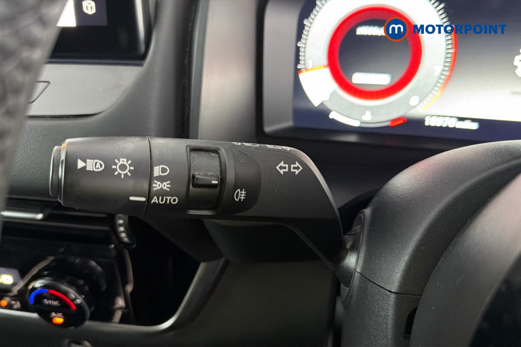 Nissan Qashqai N-Connecta Manual Petrol SUV - Stock Number (1652088) - 18th supplementary image