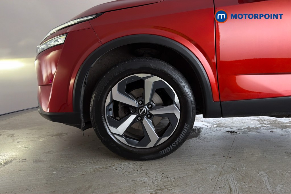 Nissan Qashqai N-Connecta Manual Petrol SUV - Stock Number (1652088) - 47th supplementary image