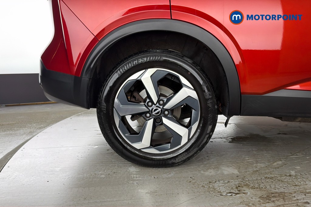 Nissan Qashqai N-Connecta Manual Petrol SUV - Stock Number (1652088) - 49th supplementary image