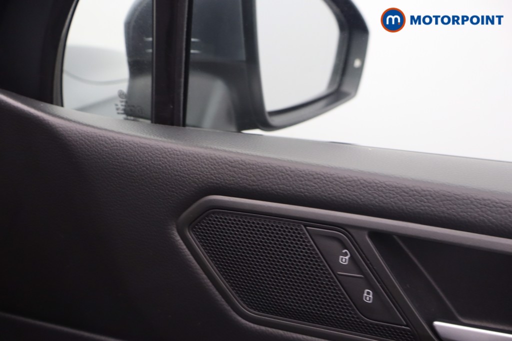 Volkswagen Tiguan Allspace Life Automatic Petrol SUV - Stock Number (1652101) - 11th supplementary image