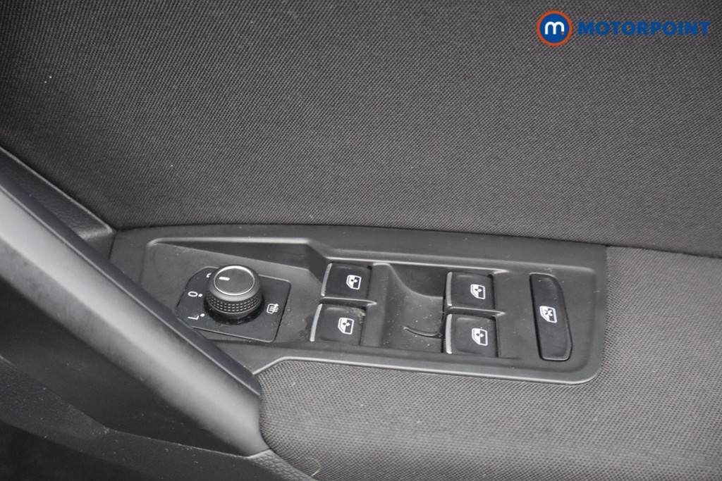 Volkswagen Tiguan Allspace Life Automatic Petrol SUV - Stock Number (1652101) - 12th supplementary image