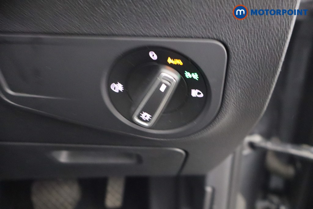 Volkswagen Tiguan Allspace Life Automatic Petrol SUV - Stock Number (1652101) - 15th supplementary image