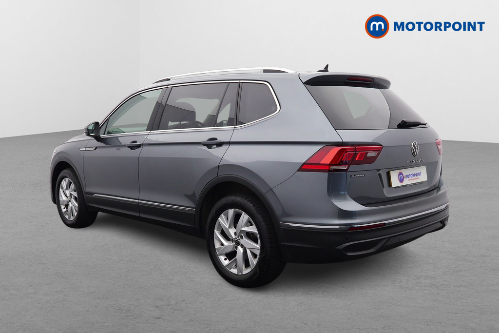 Volkswagen Tiguan Allspace Life Automatic Petrol SUV - Stock Number (1652101) - Passenger side rear corner