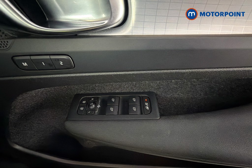 Volvo Xc40 Plus Automatic Petrol SUV - Stock Number (1652609) - 20th supplementary image