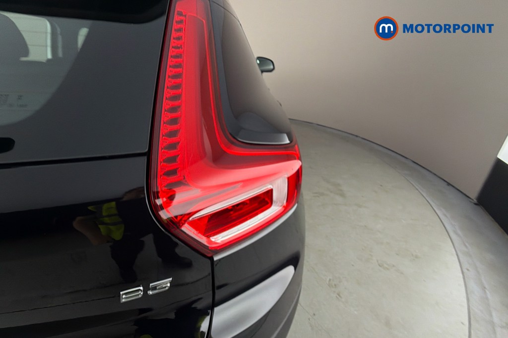 Volvo Xc40 Plus Automatic Petrol SUV - Stock Number (1652609) - 38th supplementary image