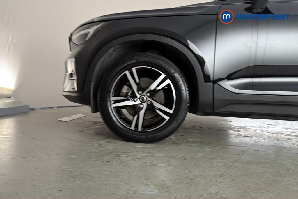 Volvo Xc40 Plus Automatic Petrol SUV - Stock Number (1652609) - 47th supplementary image