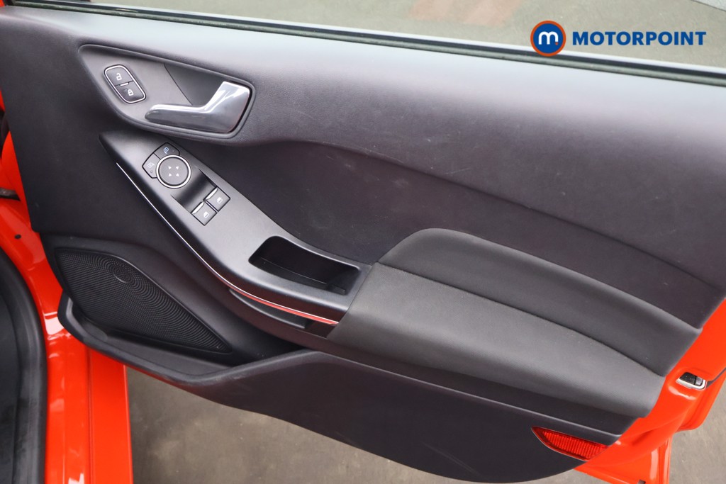 Ford Fiesta Zetec Manual Petrol Hatchback - Stock Number (1652795) - 14th supplementary image