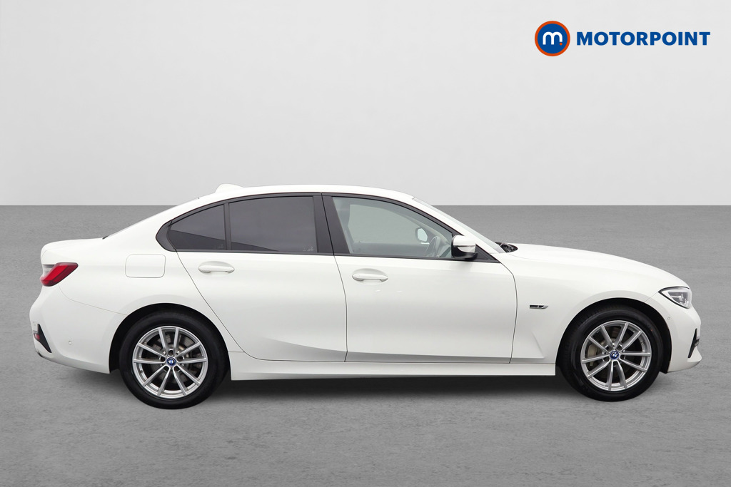 BMW 3 Series Se Pro Automatic Petrol Plug-In Hybrid Saloon - Stock Number (1652802) - Drivers side