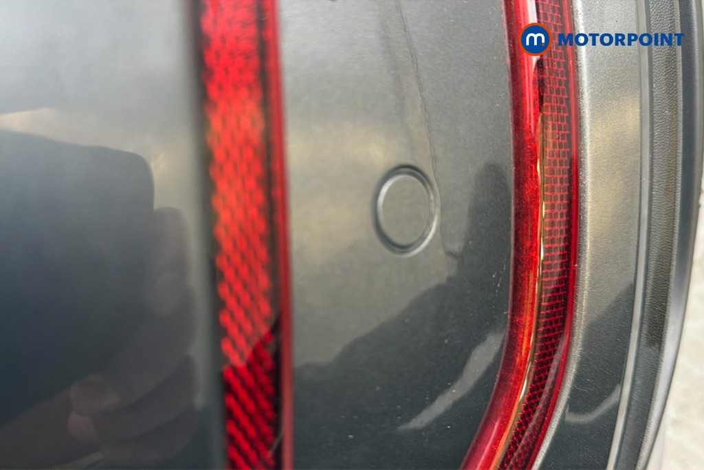 Volkswagen T-Roc Life Manual Petrol SUV - Stock Number (1652824) - 40th supplementary image