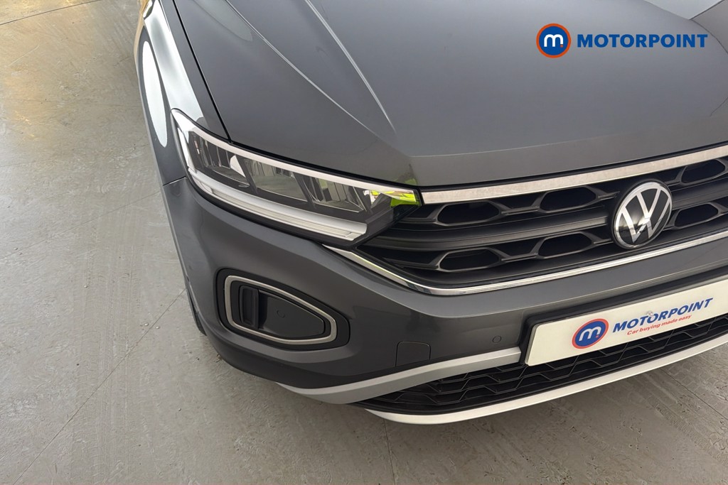 Volkswagen T-Roc Life Manual Petrol SUV - Stock Number (1652824) - 44th supplementary image
