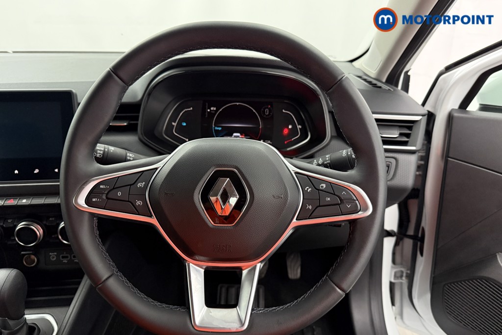 Renault Clio Iconic Automatic Petrol-Electric Hybrid Hatchback - Stock Number (1653369) - 2nd supplementary image