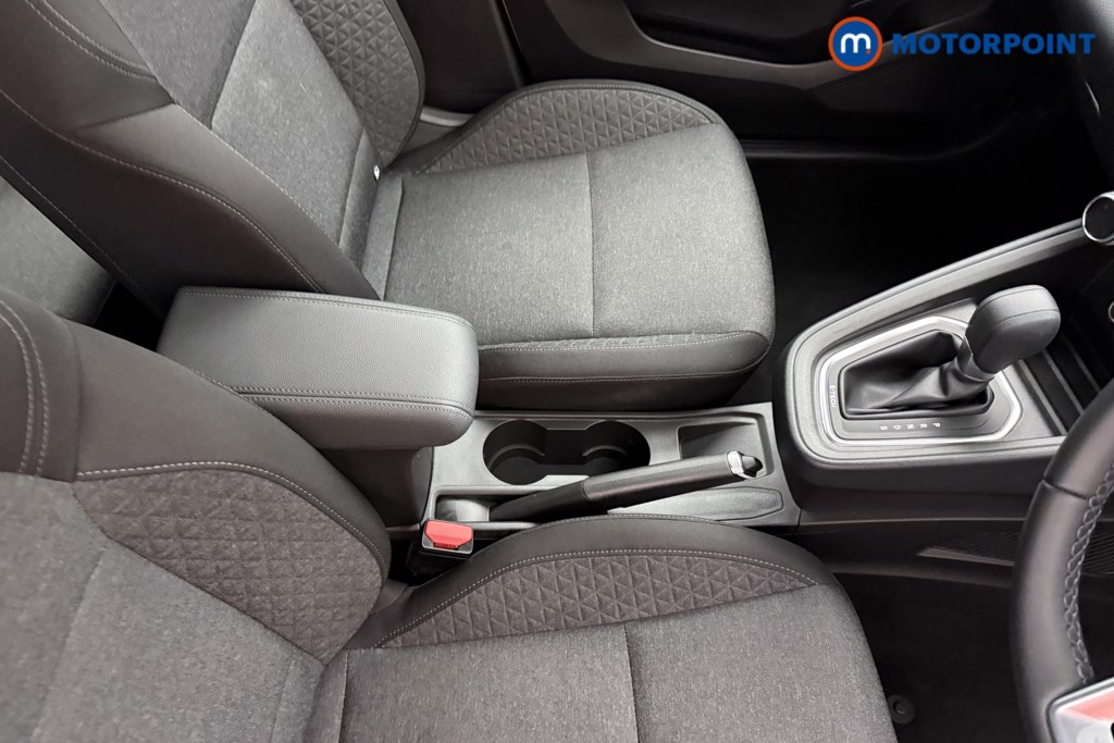 Renault Clio Iconic Automatic Petrol-Electric Hybrid Hatchback - Stock Number (1653369) - 11th supplementary image