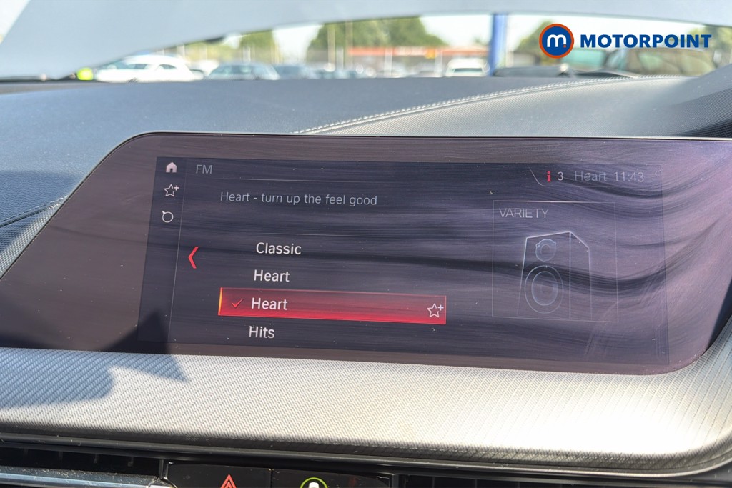 BMW 1 Series M Sport Automatic Diesel Hatchback - Stock Number (1653785) - 9th supplementary image