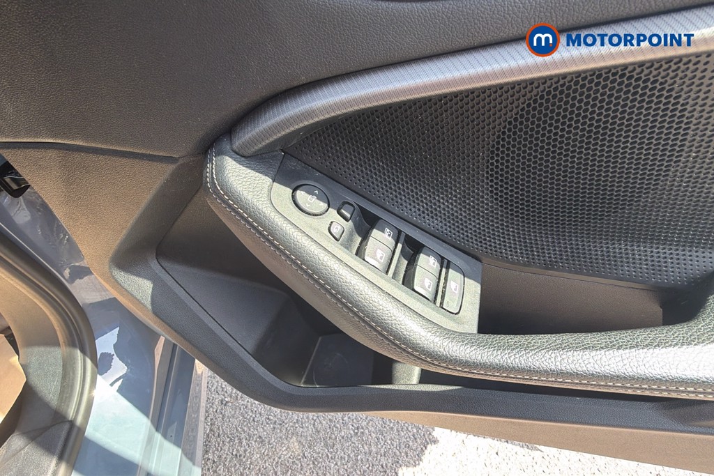 BMW 1 Series M Sport Automatic Diesel Hatchback - Stock Number (1653785) - 20th supplementary image
