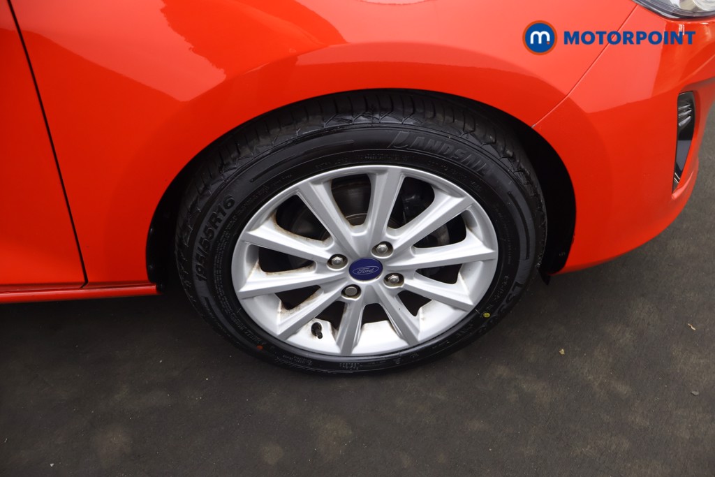 Ford Fiesta Titanium Manual Petrol Hatchback - Stock Number (1653817) - 4th supplementary image