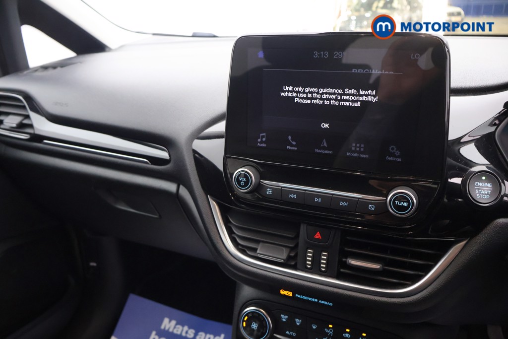 Ford Fiesta Titanium Manual Petrol Hatchback - Stock Number (1653817) - 9th supplementary image