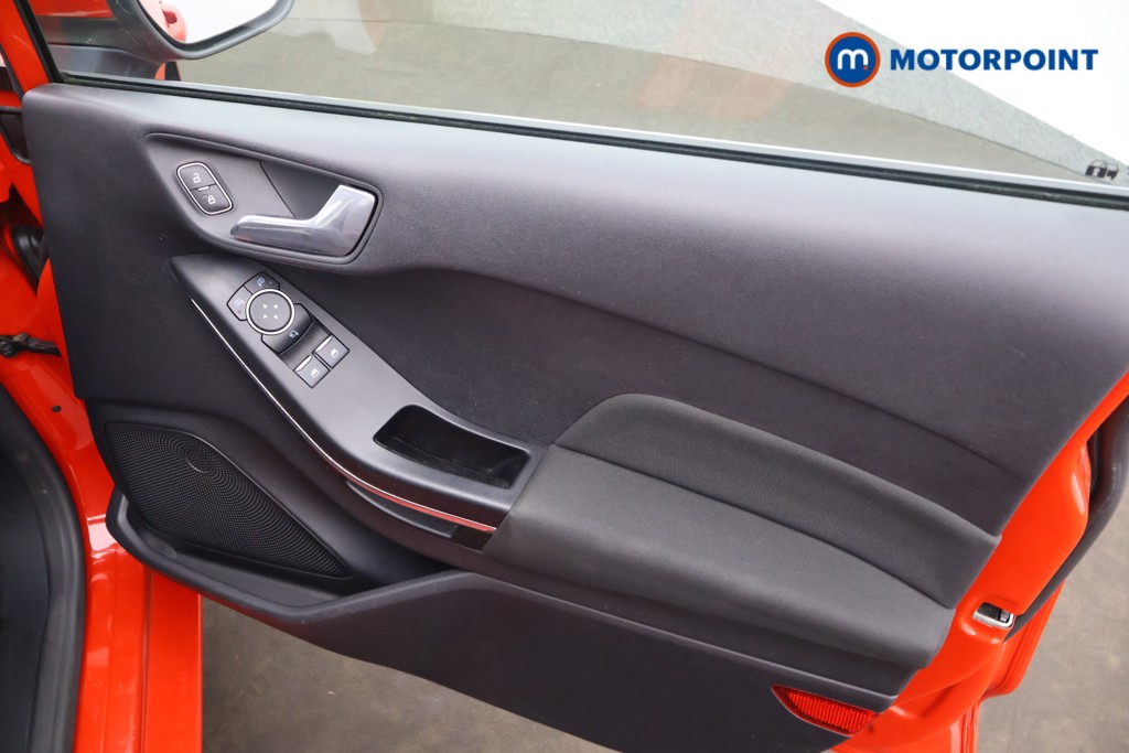Ford Fiesta Titanium Manual Petrol Hatchback - Stock Number (1653817) - 14th supplementary image