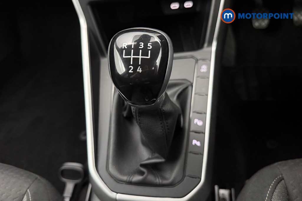 Volkswagen Taigo Life Manual Petrol SUV - Stock Number (1653917) - 6th supplementary image