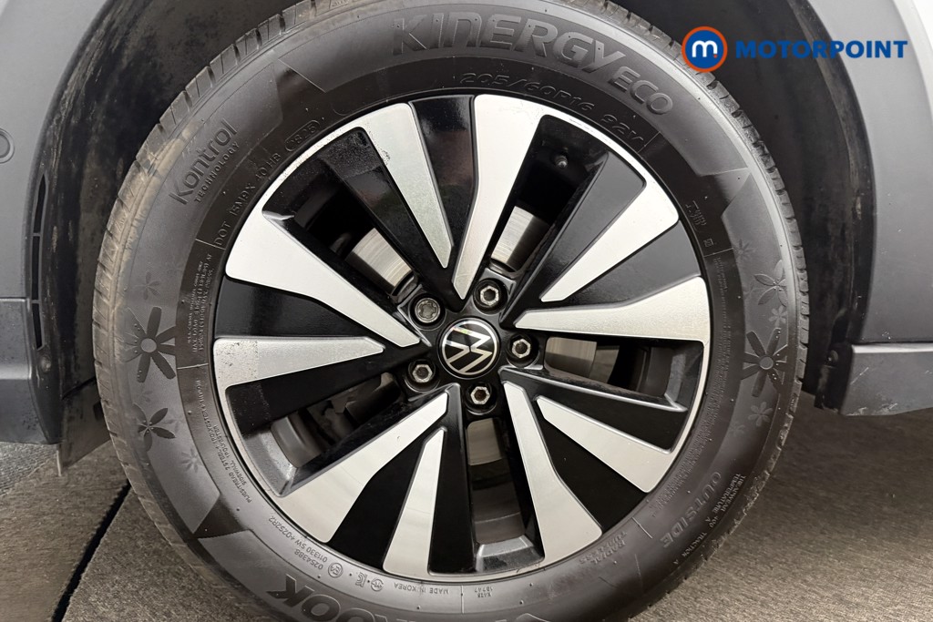 Volkswagen Taigo Life Manual Petrol SUV - Stock Number (1653917) - 11th supplementary image