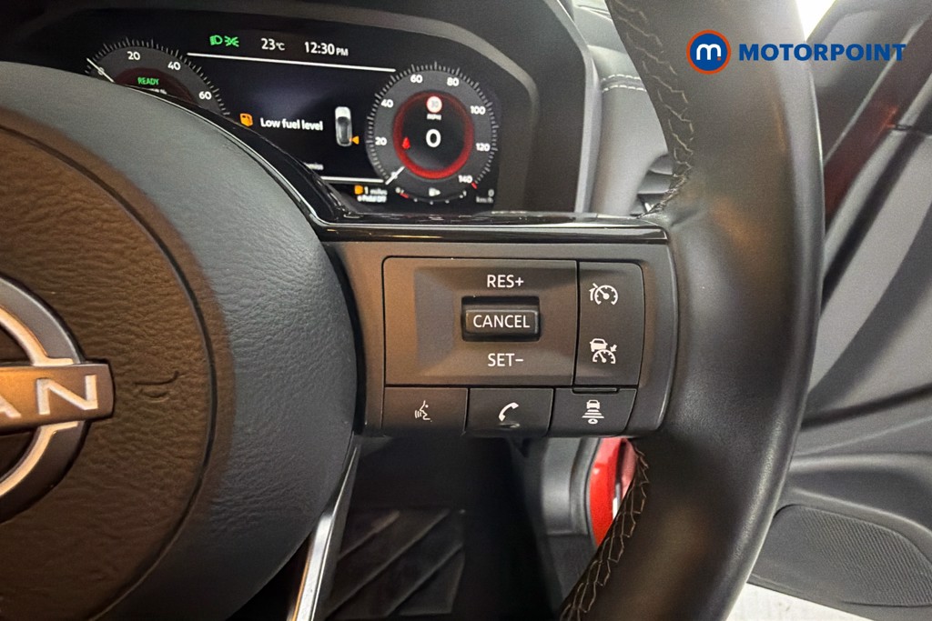 Nissan Qashqai N-Connecta Automatic Petrol-Electric Hybrid SUV - Stock Number (1653952) - 4th supplementary image