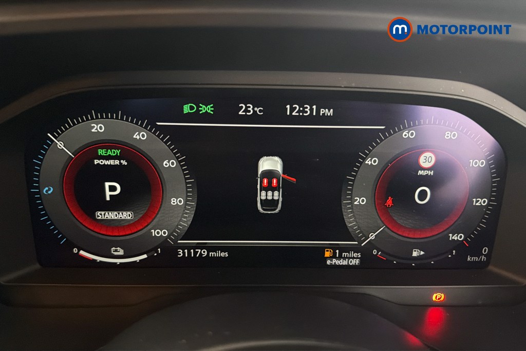 Nissan Qashqai N-Connecta Automatic Petrol-Electric Hybrid SUV - Stock Number (1653952) - 8th supplementary image