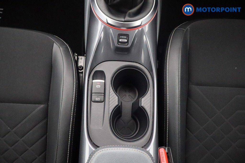 Nissan Juke Tekna Manual Petrol SUV - Stock Number (1654063) - 6th supplementary image